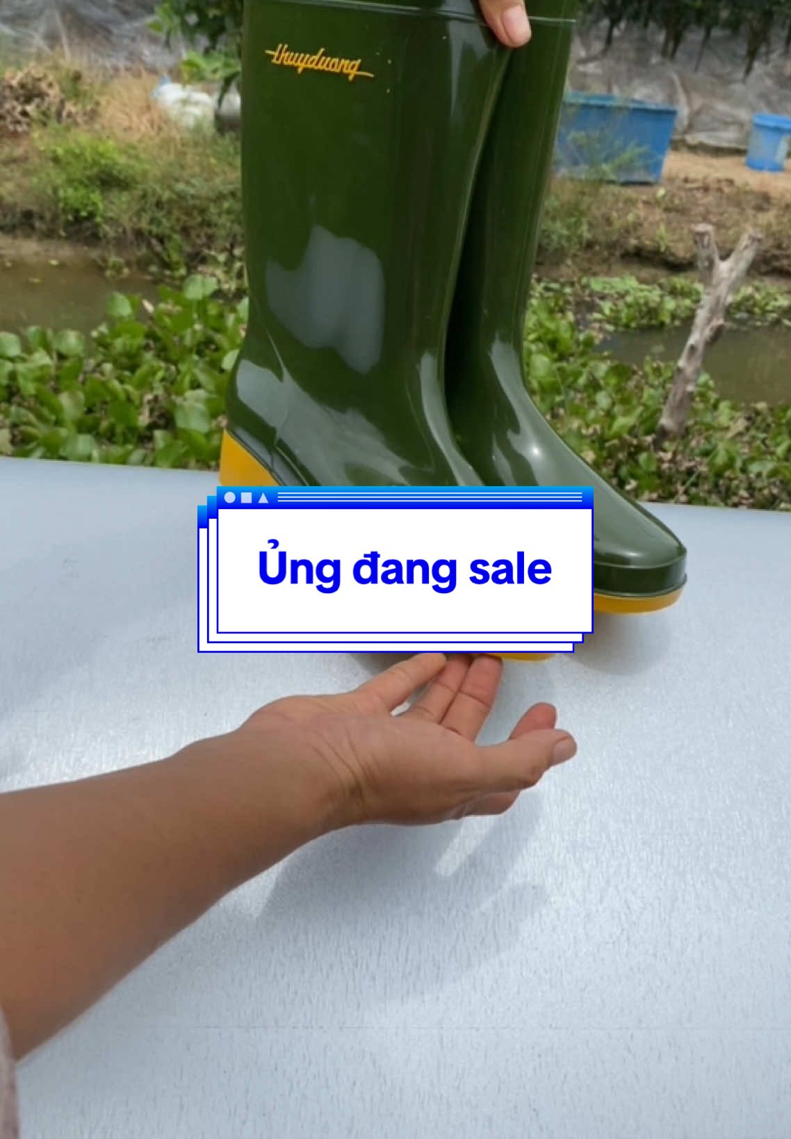 Ủng bảo hộ lao động ủng làm vườn ủng đi đồng đi ruộng ủng đi mưa giá sale rẻ cho mấy anh chị đây#ungdimua #ungnhuachongnuoc #ung #unglamvuon #ungbaoholaodong #ungthuyduong 