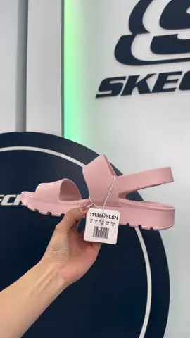 Skechers Women Foamies Arch Fit Footsteps Day Dream Sandals - 111380-BLSH Kasut Slipar Slipper, Perempuan #skechers #kasut #shoes #lelaki #perempuan #men #women #OOTD #berbaloi #authentic #jimat #murah #kasutmurah #kasutjalan