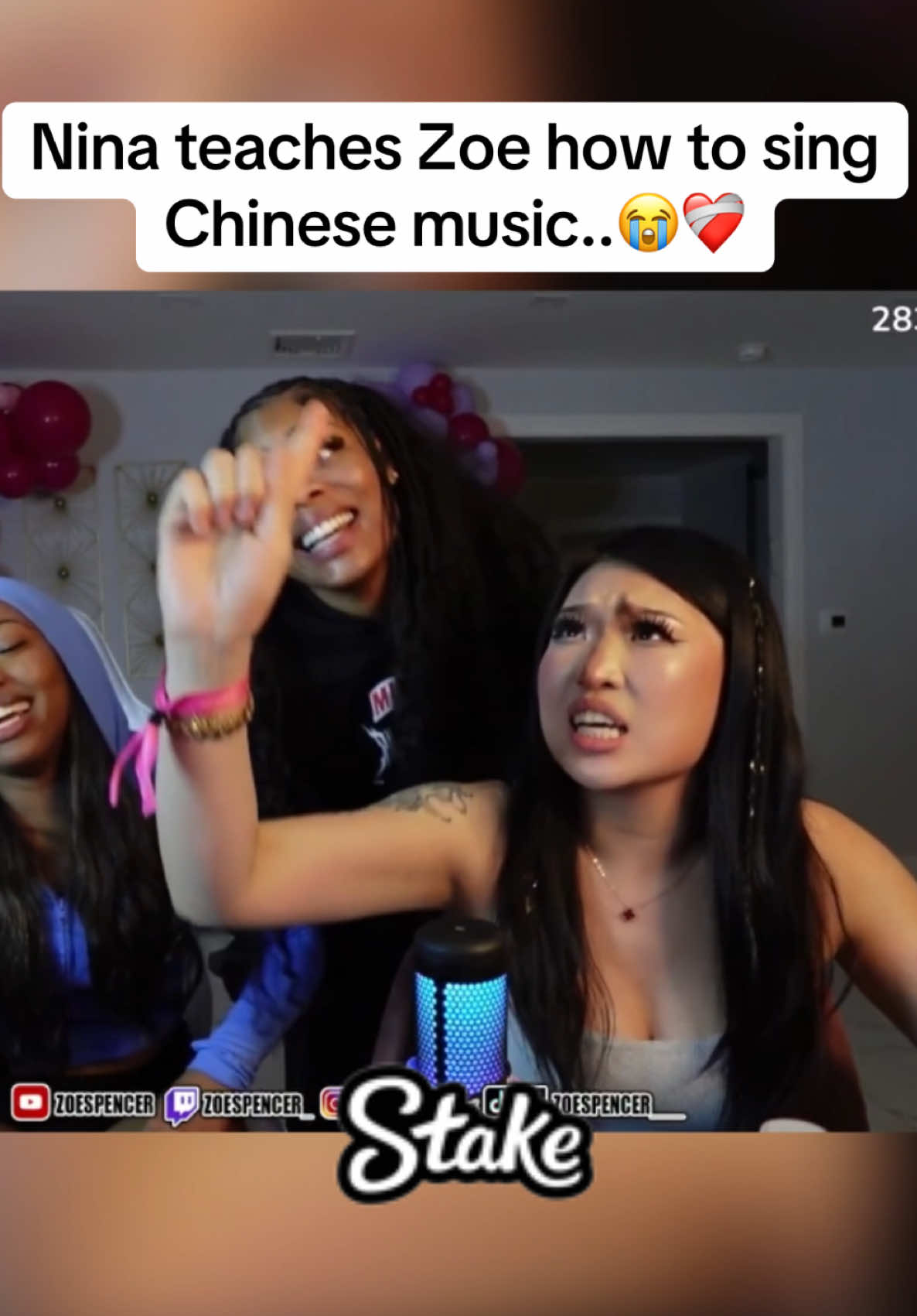 Nina teaches Zoe how to sing Chinese music..😭❤️‍🩹 #nina #zoespencer #fypシ゚viral #viral #trending #fouryoupage #fyppppppppppppppppppppppp @Nina Lin @Zoe Spencer 
