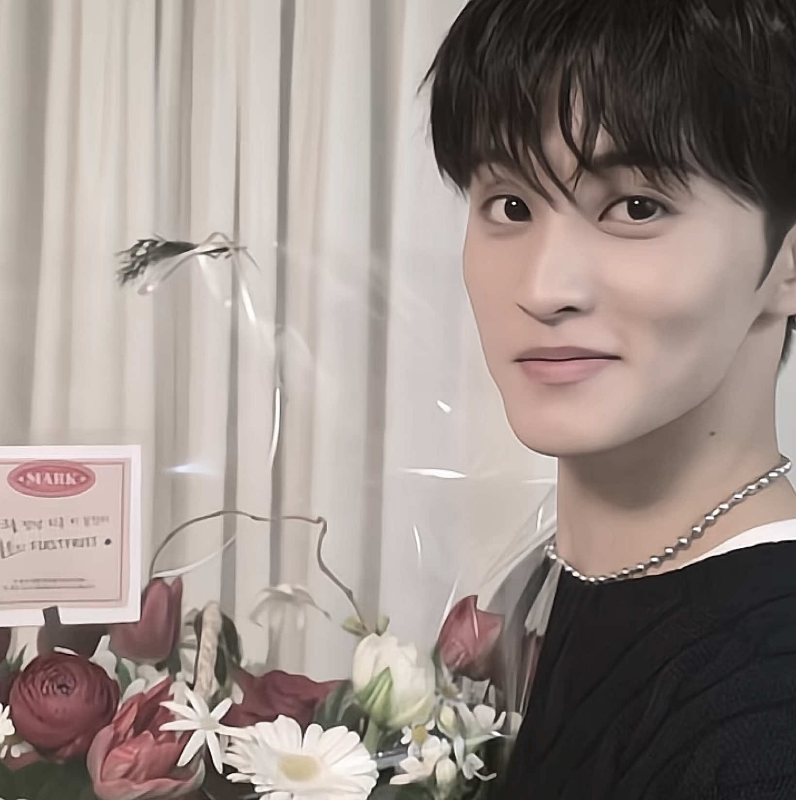 tell me, do you wanna be my lover? #marklee #markedit #nct #nctzen #fyp