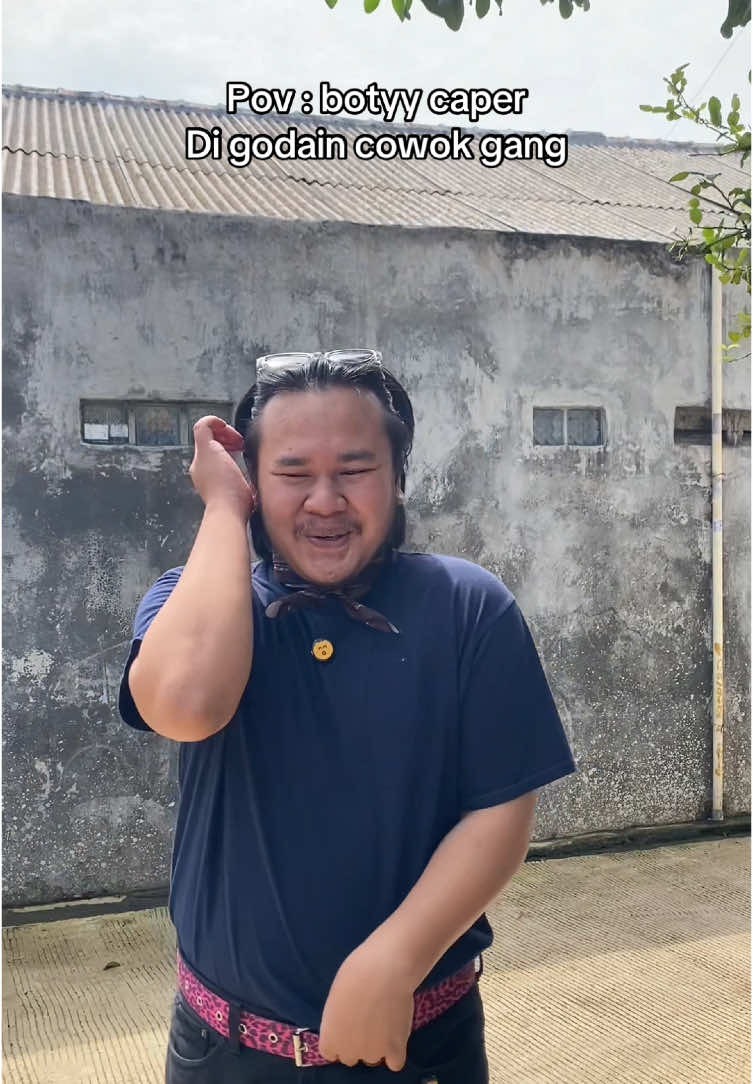 Sukak deh digituin…