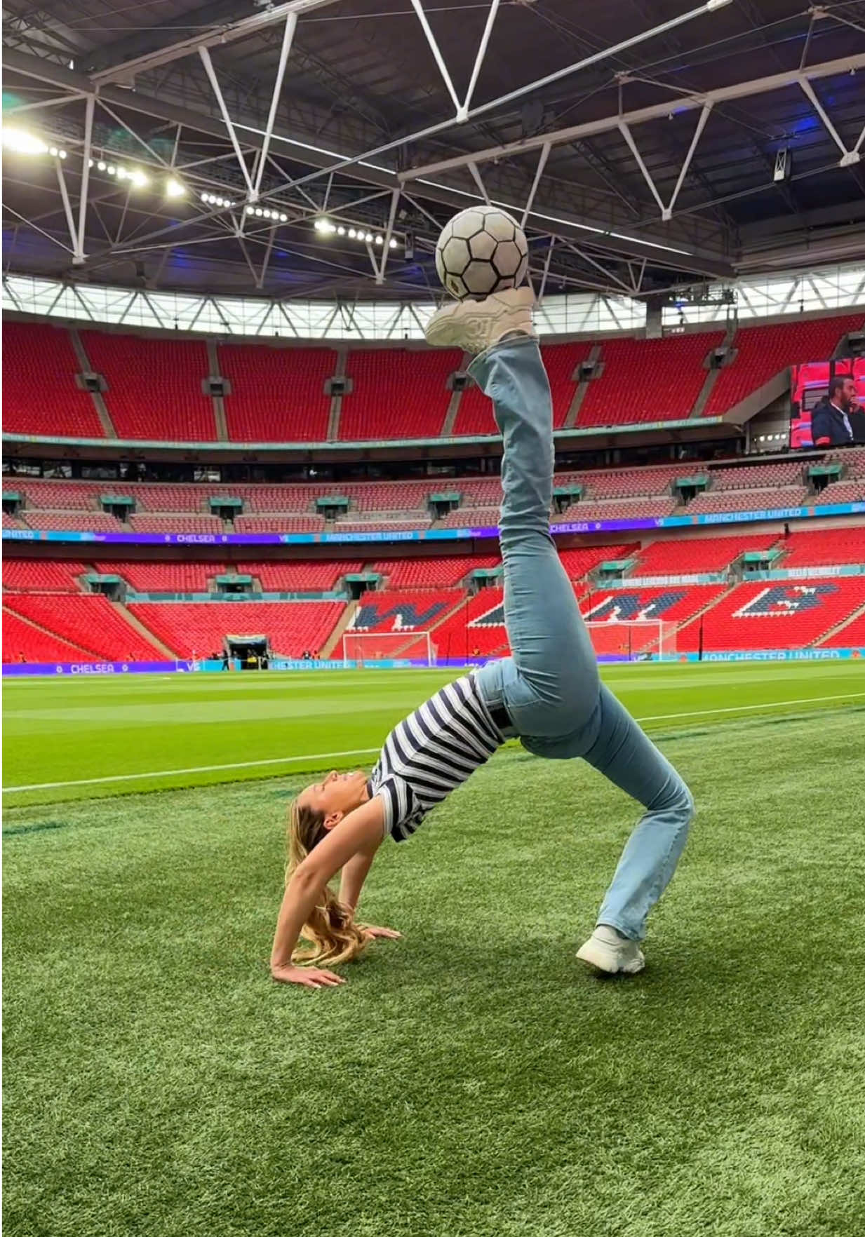 Pitch side at Wembley for the Women’s FA Cup final 😍⚽️❤️ #WomensFootball #freestylefootball #soccergirl  