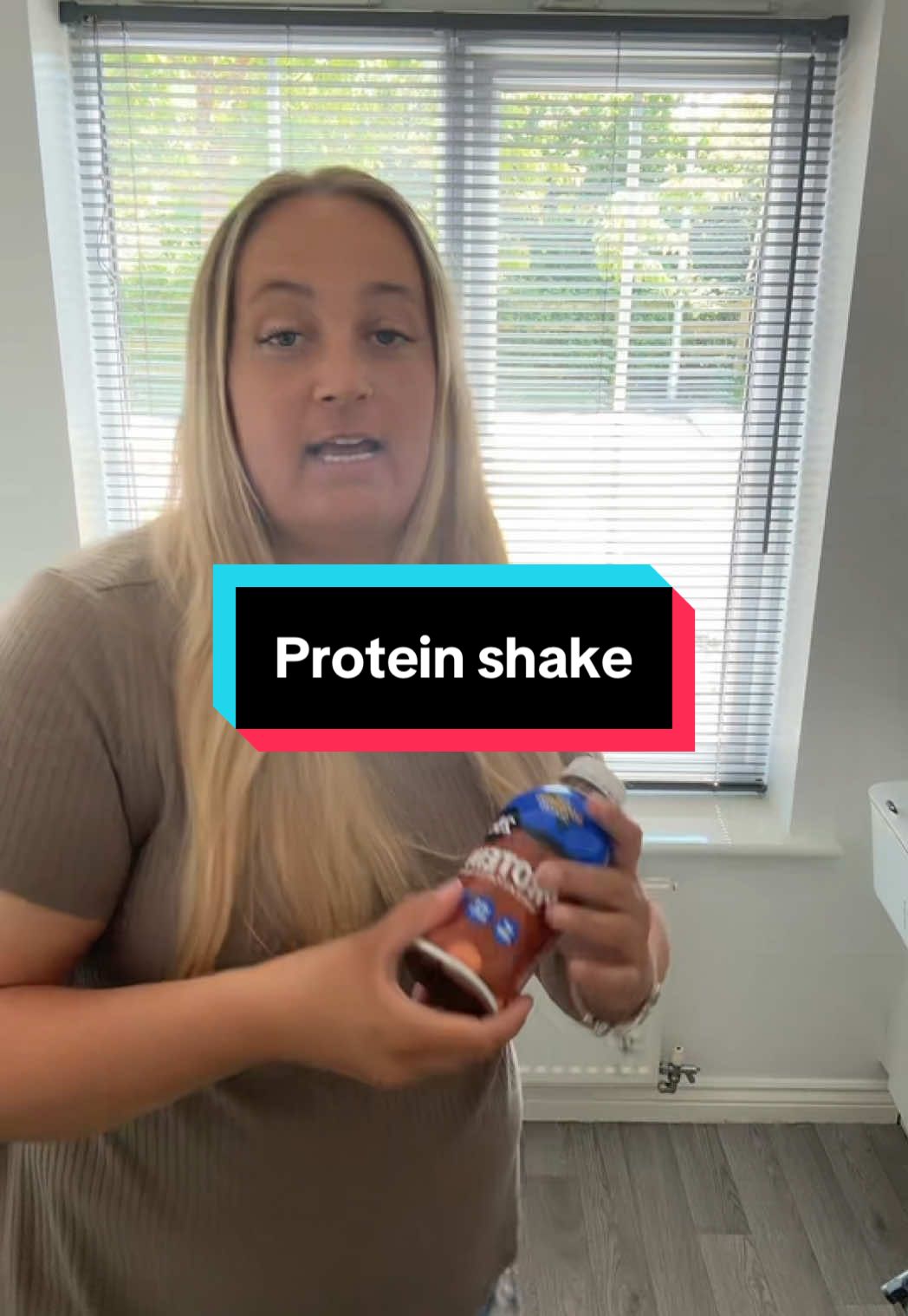 Protein shakes #tiktokmademebuyit #proteinshake 