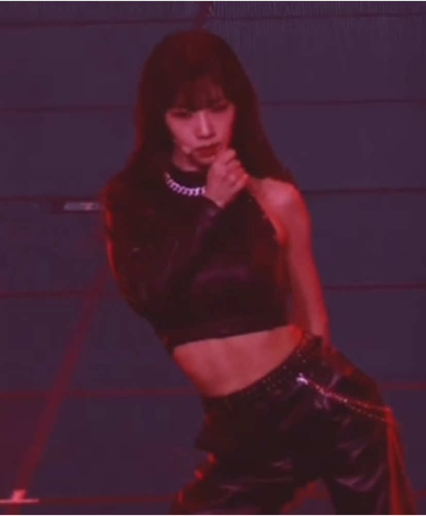snap and easy yeoreum will always be famous and remembered #wjsn #우주소녀 #wjsncosmicgirls #yeoreum #여름 #leeyeoreum #이여름 #wjsnchocome #el7zup #kpopedit #kpopfyp #fyp 