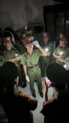 Lên bộ ảnh xương sườn 🦴🥹 #dieubinhdieuhanhkyniem70nam #dieubinh #congannhandanvietnam👮‍♀️ #nvca #cscd_việt_nam #congan 
