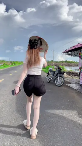 Em cảm ơn anh chị đã ủng hộ em nha , Chiều đông lu bu quá nhưng được cái anh chị vẫn đợi em ,,,❤️#94baclieu #xuhuongtiktok #mientay 