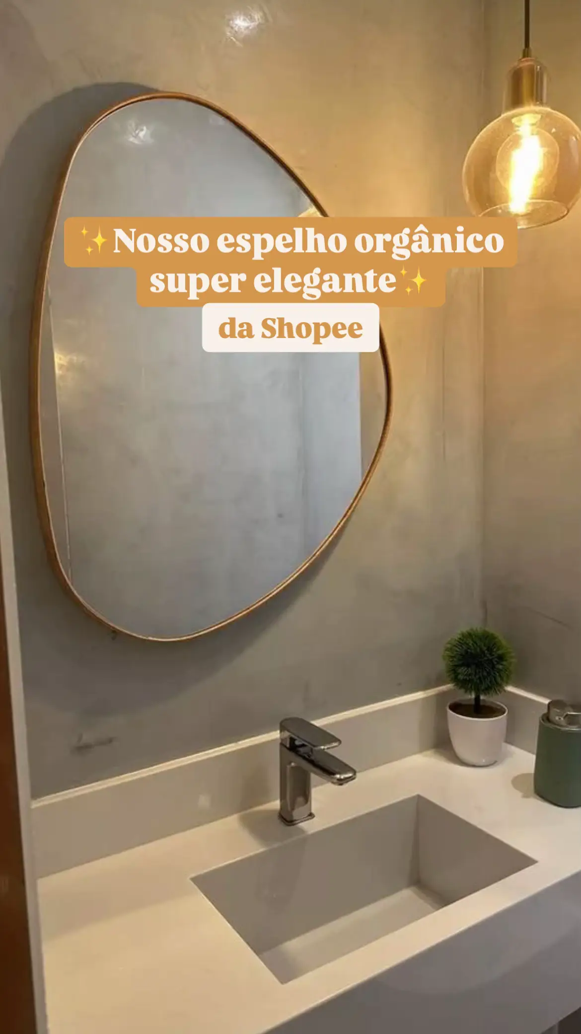 Genteee, o espelho orgânico mais elegante da internet compramos na Shopee e ele está com desconto! Compramos de 98,00 e ele está por 80,90 🔥 Link nos comentários👇🏼 #comprasonline #banheirodecorado #comprasparaolar #decoração 