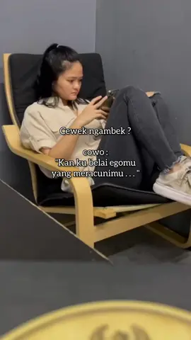 ketika cewek tantrum  #trendbucin #pasangan #romantis #cinta #tantrum #ngambek #cewekngambek #marah #emosi #sabar #foryou #foryoupage #fyp #lewatberandatiktok #sayang 