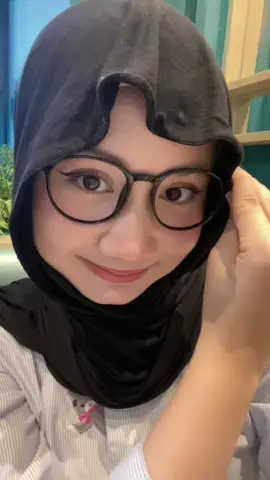 to the boneee lagi dan lagi, bersama pashmina ansel shawl @tiebymin official fav aku