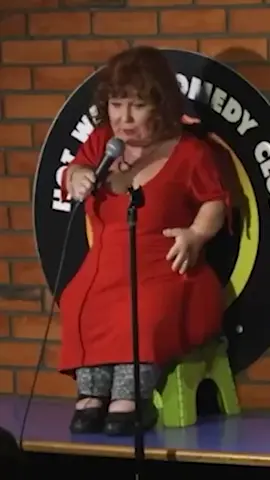 When kids stare 😂 #tanyaleedavis #hotwatercomedy #standup #fyp #funny #paulsmithcomedy #uk #foryoupage #foryou #silly #hilarious