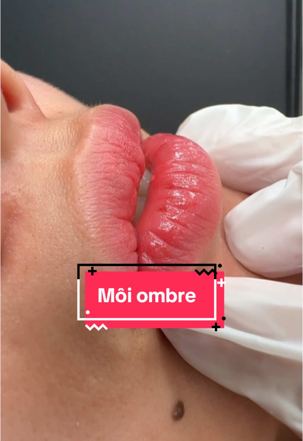 Môi ombre cho chị em , k đi viền môi , áp dụng cho môi thâm ít thui khách nhé :))#phunxamthammy #thiendibrows #lipstick #phunmoitunhien 