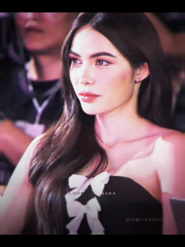 Shake it to the max  || (crefancam: Bubble tea, Plasalid_smiley, OUM1983CL, EngLotCruise) #CharlotteAustin #ชาล็อตออสติน #itscharlotty #ชาล็อต #fypシ @Charlotte A. 