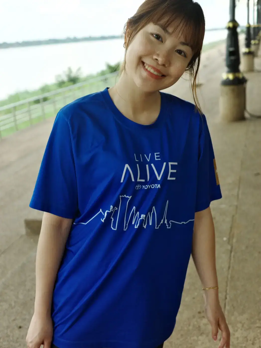 มีโอกาสได้ไปนครพนมครั้งแรก 2 วัน 1 คืน ก็ทำให้อยากย้ายมาอยู่ที่นี่ซะแล้ว อากาศดี บรรยากาศดี สงบ มีสถานที่ให้พักผ่อนใช้ชีวิตแบบสโลวไลฟ์ริมแม่น้ำโขง จังหวัดที่มีหลายวัฒนธรรมหลายสไตล์ เดินทางง่ายมีสนามบินและที่สำคัญคือไม่วุ่นวายเหมือนกรุงเทพ ถ้ามีโอกาสจะกลับไปหาเธออีกนะนครพนมริมฝั่งโขง :) #เภสัชสมายมาย #นครพนม #