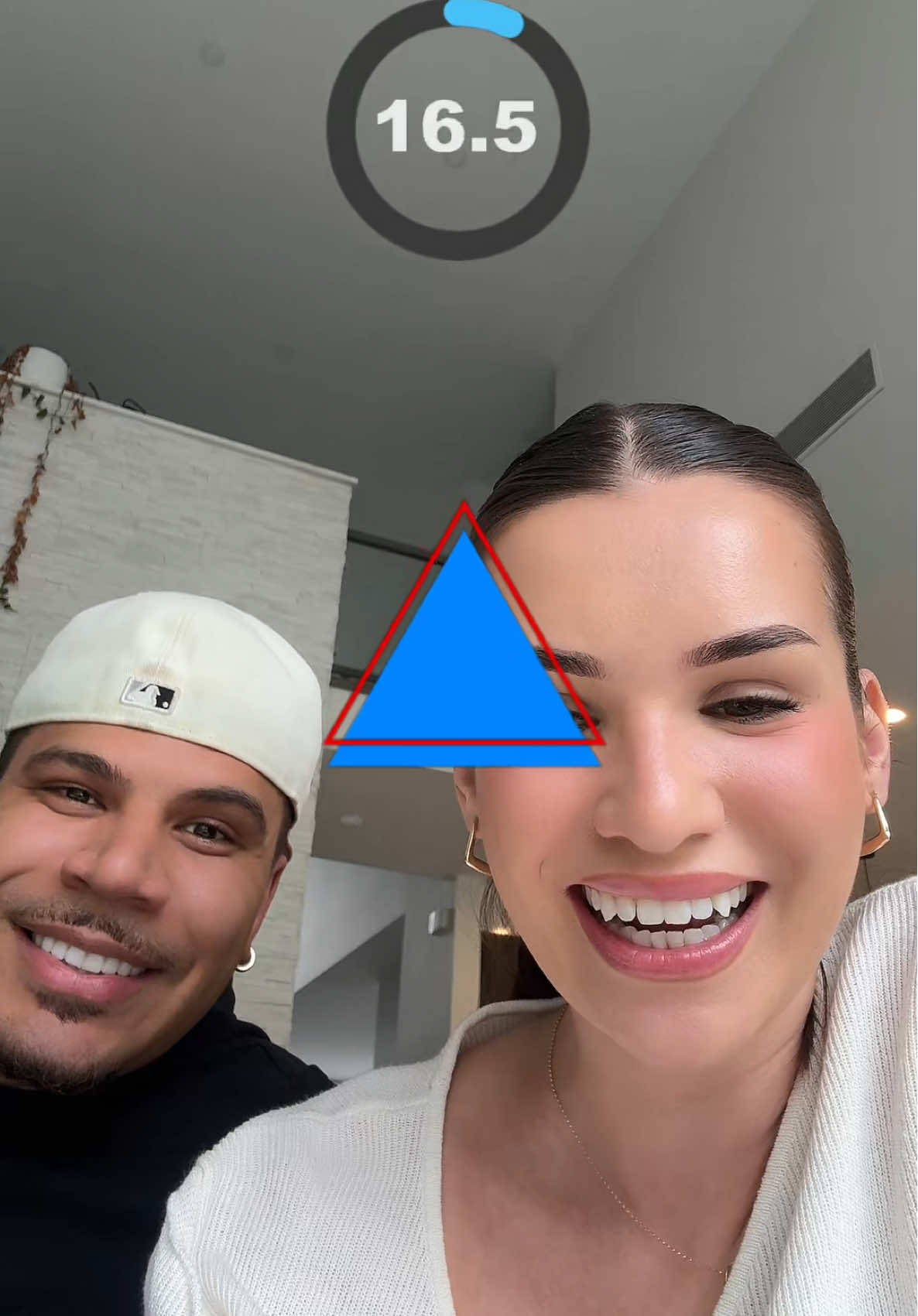 bro is just spamming geometric shapes 😭