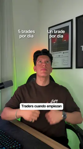 Traders cuando empiezan 🤣 ¿Cuál eras tu? 👀 #trading #trader #traderlifestyle 