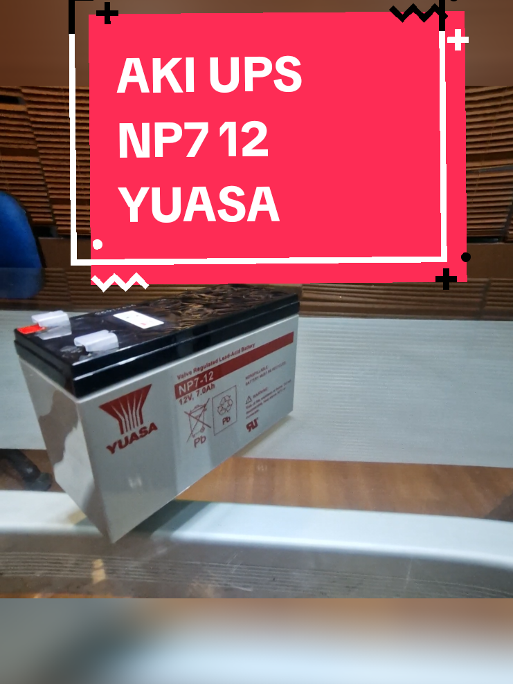 Gaskan Bosku Battery UPSnya Baterai merk YUASA 100% Baru, Original dan Bergaransi Resmi (Bersegel Pabrik). 100% Buatan Indonesia, Cintai Produksi Dalam Negeri Sendiri Baterai Fresh Produksi 2025 (Bisa Lihat Digambar) Baterai Yuasa NP7-12 12v 7ah adalah jenis Stationary Battery, yang digunakan sebagai tenaga cadangan (Backup Power) dari suatu perangkat/mesin. Battery ini termasuk battery kering dan tidak memerlukan perawatan yang khusus seperti jenis battery konvensional Teknologi: Valve-Regulated Lead-Acid Absorbent Glass Mat. Dimensi: 152mm x 66mm x 99,5mm ( L x W x H). Berat: 2,1-2.2 Kg. Kelebihan : - Umur penggunaan yang panjang - Temperature operasi hingga 40 C - Self Discharge yang rendah - Sistem welding yang kuat - Konstruksi tertutup rapat - Maintenance Free Baterai / aki untuk berbagai keperluan industri dan rumah tangga seperti : - Perangkat keamanan, All brand UPS, Peralatan medis, Sprayer Elektrik, Speake, Mainan anak-anak, dll Baterai bergaransi resmi 1 Tahun.* *Garansi Batal bila baterai pecah, kembung, korosi, keluar cairan, terbakar, dan lain-lain. #fyp #ups #akiups #aki12v7ah #baterai #baterai7ah #baterai12v 