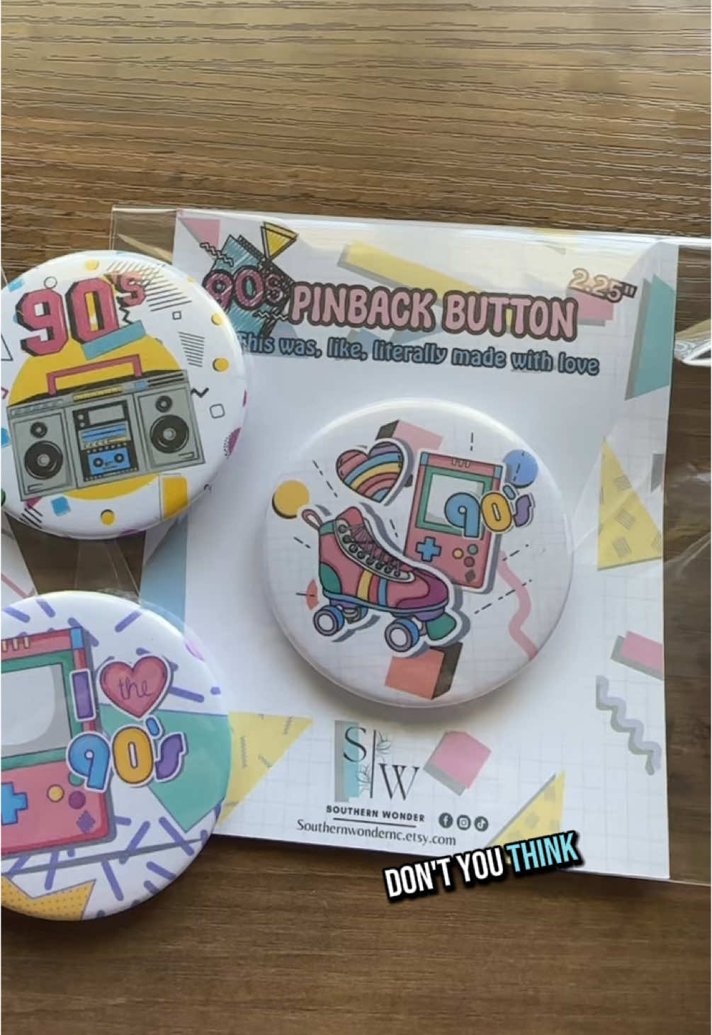 Replying to @Bhoku I can’t wait to show you guys the other sizes I will have to offer. #southernwonder #buttons #pinbackbuttons #90s #90skids #pins 
