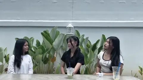 Tugas Ipas, Podcast dan materi tentang ekonomi & keadilan sosial. Kelompok terdiri dari Celine, Florensia, Fui Ying, Gracia Tania & Meylina. #podcast #tugas #fyp #mudita #singkawang #4u  Guru : @A. Setiawan 