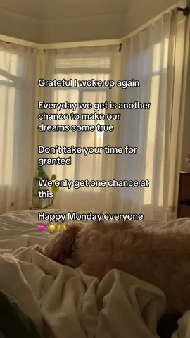 My mom would always say wake up with grateful heart but when you have experienced loss or other hard life situations that isn’t always easy. Trying to make the most of this life I’ve been given even if it hasn’t been easy 💕 #gratefulheart #grateful #happymonday #griefandlife #inspiration #happiness #quotes #griefquotes 