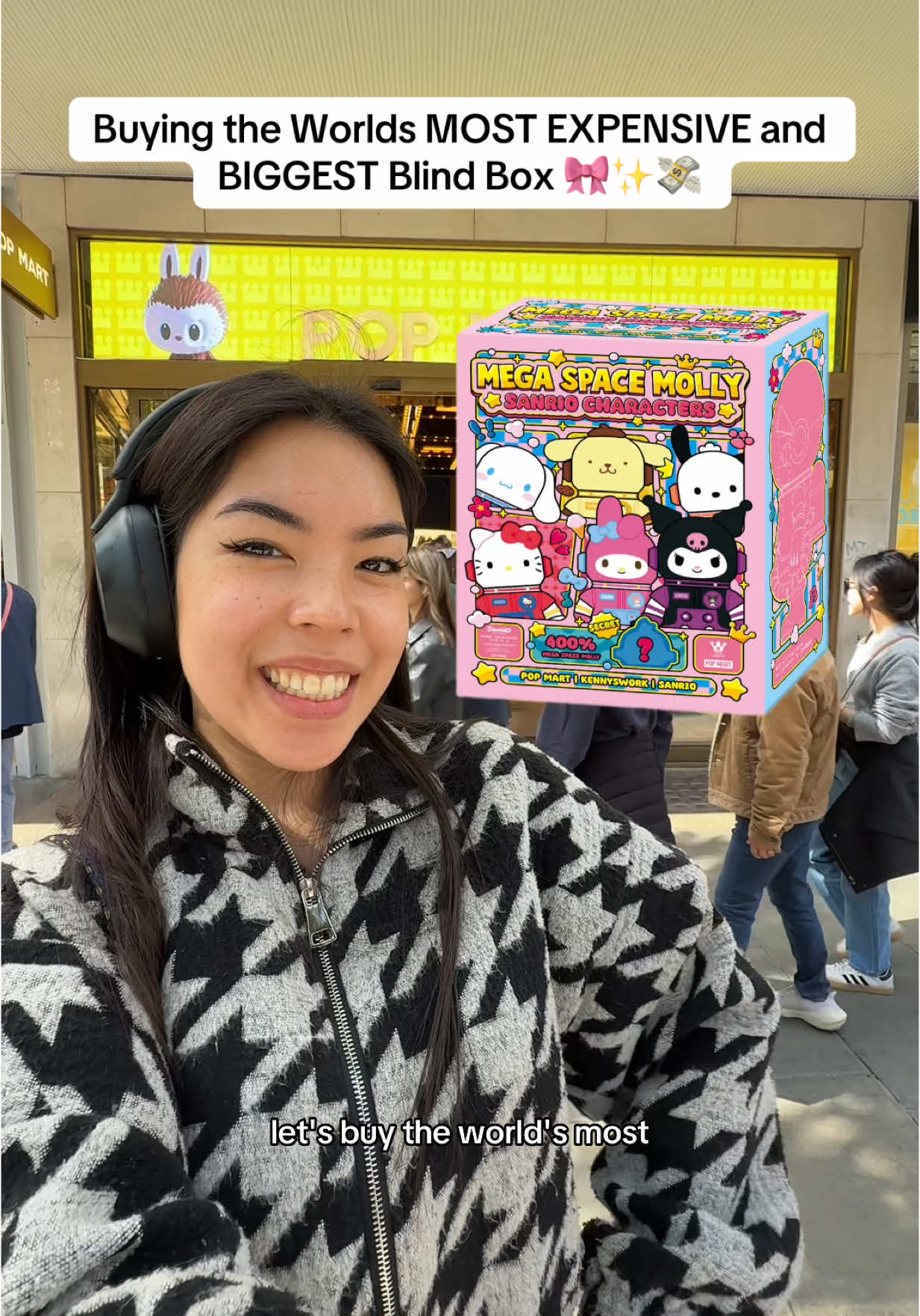 MUM IF UR WATCHING THIS IM SORRY😭😭😭 @POP MART UK  #popmart #popmartunboxing #spacemolly #spacemollysanrio #spacemolly400 #angelinacertified #popmartglobal #sanrio #hellokittyandfriends #oxfordstreet 