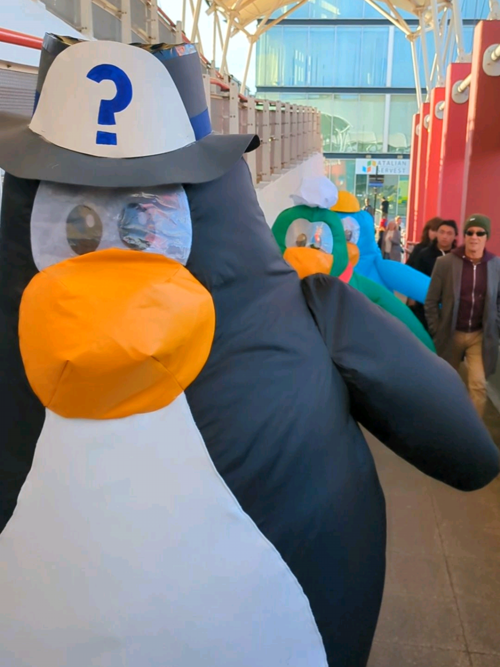 can't wait for @MCM Comic Con  again this week!! I'll be attending as a creator 💞 (unfortunately not in a giant inflatable club penguin costume) 🪧: themooglequeen 🍕: shimmitri 👷‍♀️: aequorinn 📷: wcs.scoops #mcmcomiccon #mcmlondon #cosplay #clubpenguin #clubpenguinmemes 