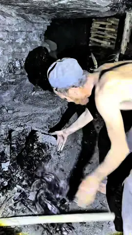 From the Earth’s Depths: Finding Black Diamonds After 5,000 Feet of Digging!