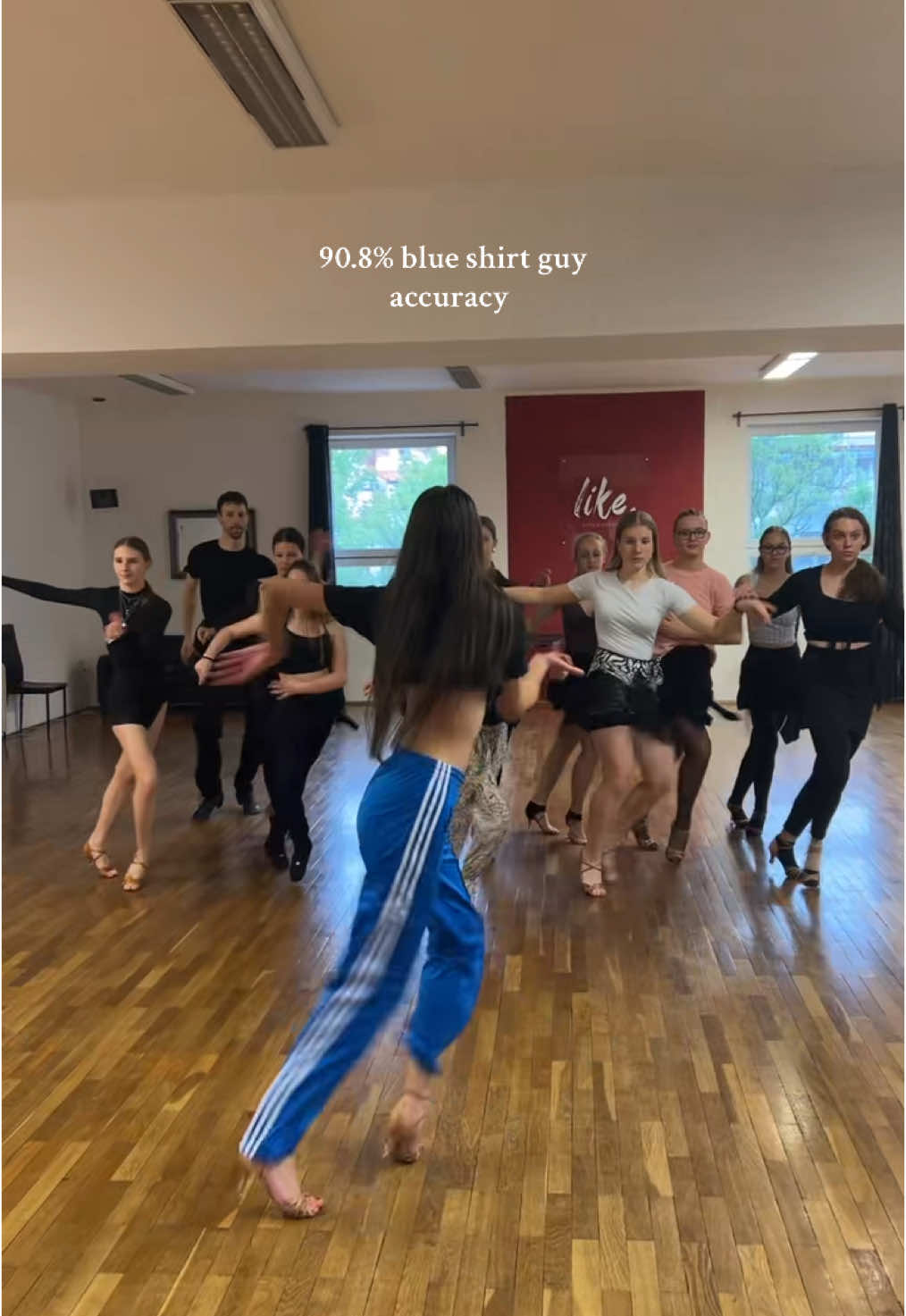 2025 summer emote!!! #blueshirtguy #whisk #samba #dancer #summeremote #fyp #foruyou 