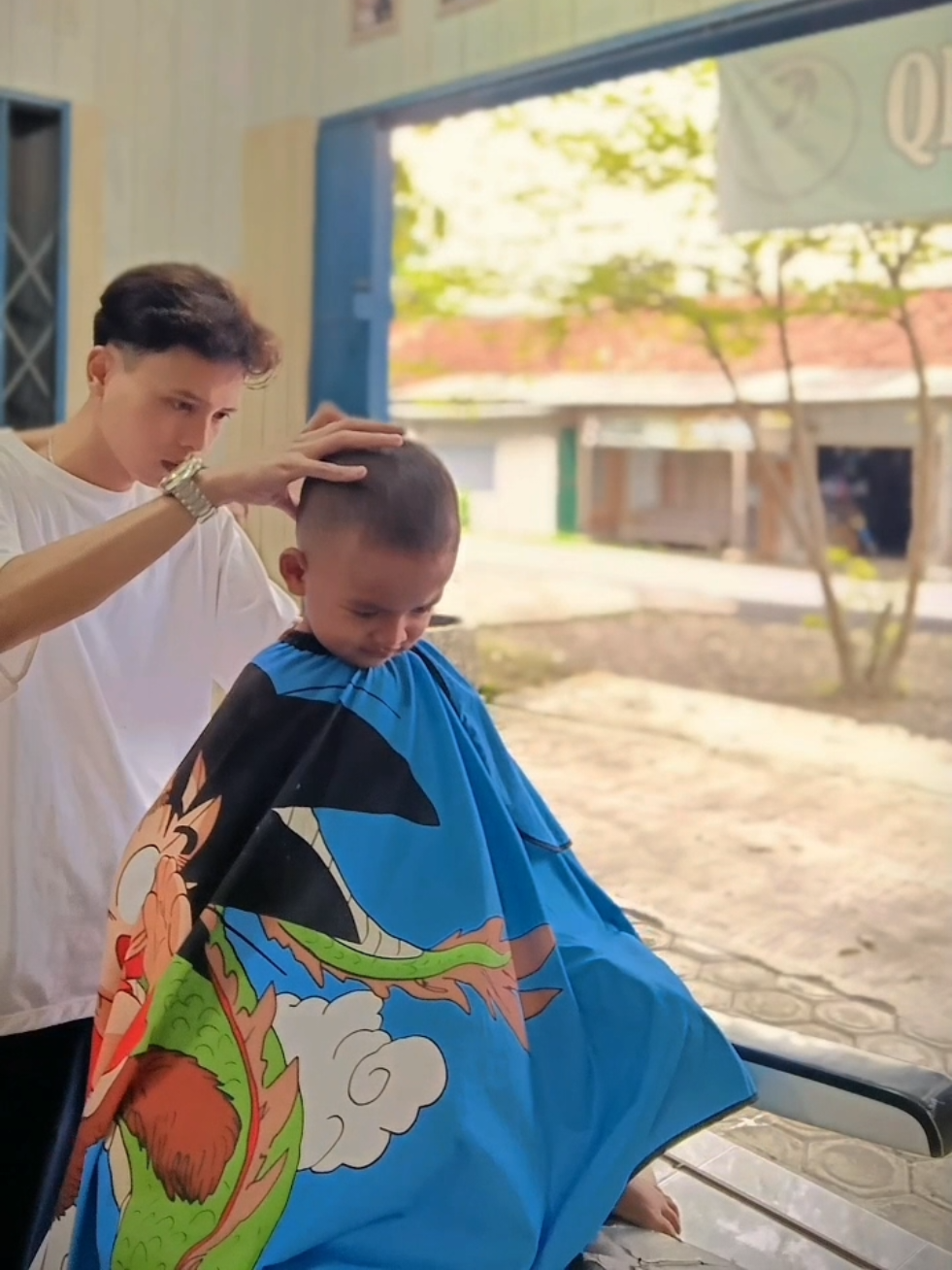 baru nyadar masih bayi 😴 #barber #barbershop #cukurbayi #nyukur #4u #trend 