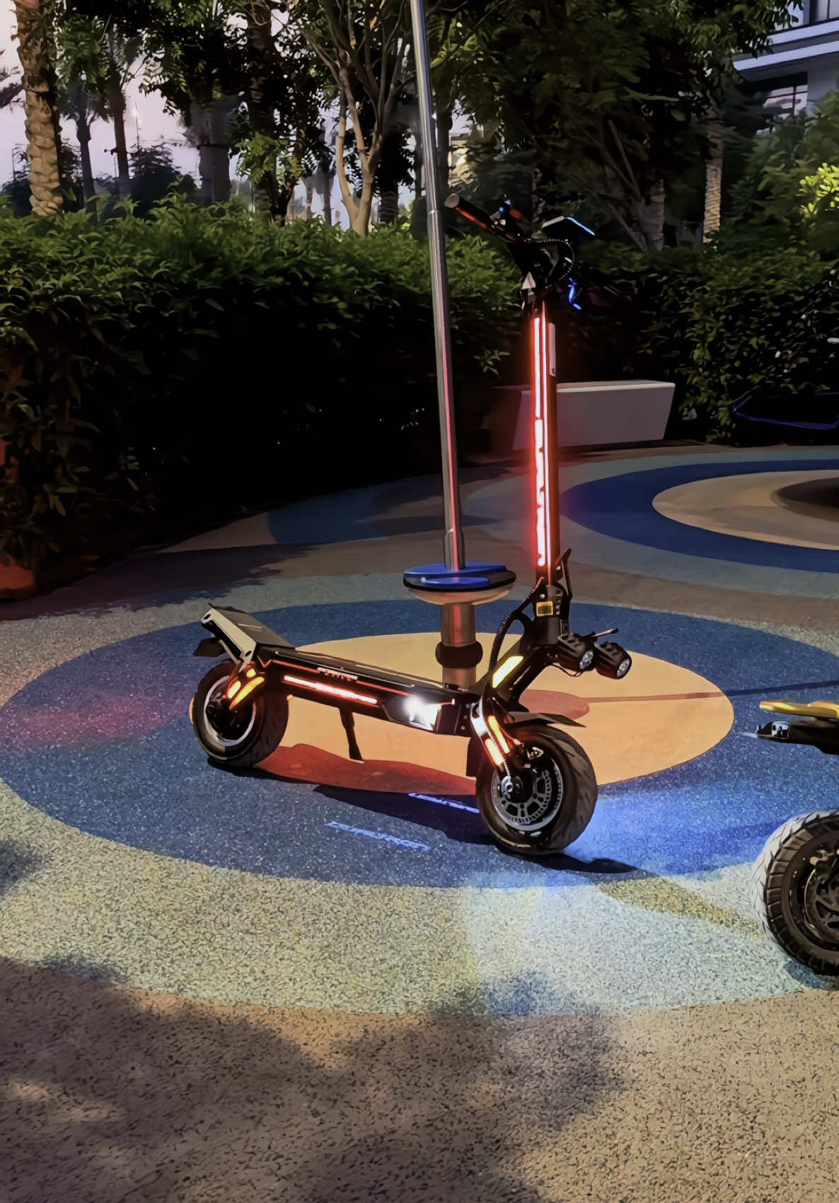 The new Dualtron Storm Limited 😮‍💨🔥 #escooteruae #electricscooter #dualtron 