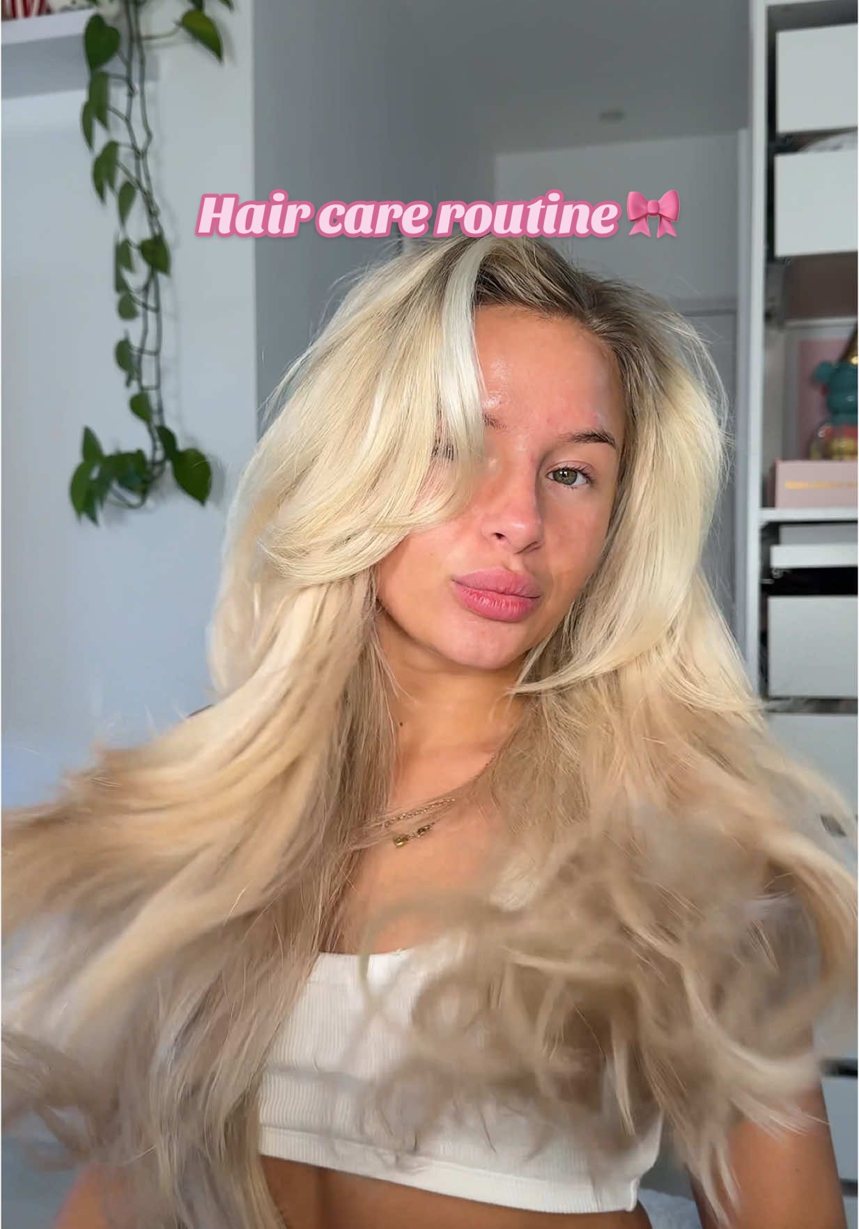 My hair care routine with @Give Me Cosmetics 🏝️🎀🌸 these are safe to use on extensions too🤍 AD #givemecosmetics #haircare #haircareroutine #hairmask #hairextensionscare 