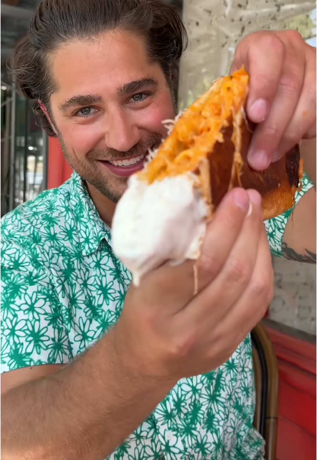 PENNE VODKA CHICKEN CUTLET PIZZA ROLL from @MarinaraPizzaNYC!! 🤯🔥🤤 Yes, PLEASE. Loveeee this pizza shop! #DEVOURPOWER #fyp #foryou #foodtiktok #pizza #pizzaroll #chickenparm #vodkasauce #foodies #foodblog #nyc #newyorkcity #marinarapizza #nycfood #italian #italianfood 