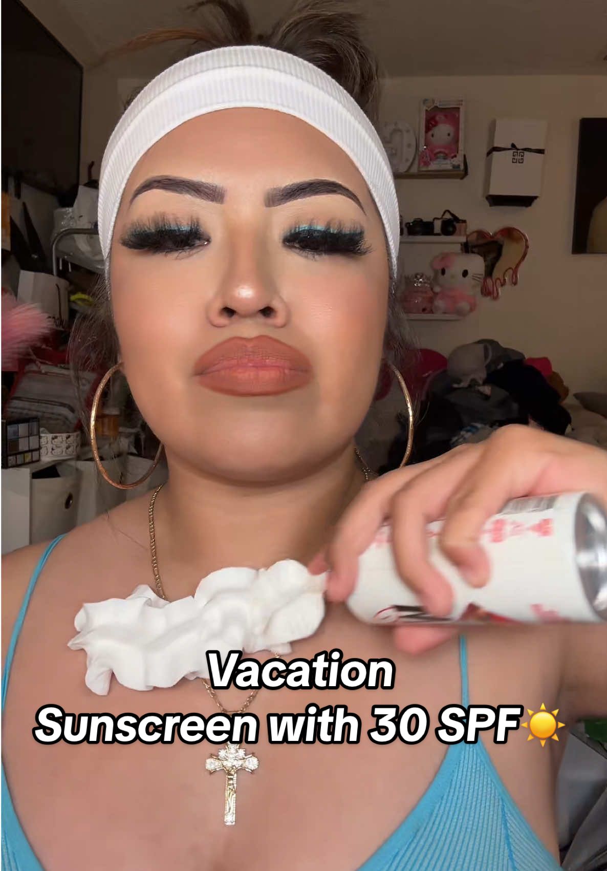 @Vacation Inc. Sunscreen is the way to go this hot summer 🥵☀️ #vacationmode #vacation #vacationsunscreen #sunscreenviral #sunscreentips #sunscreenisimportant #creatorsearchinsights #creatorboostcamp #creators #creatorsoftiktok #tiktokshop #tiktokshopcreatorpicks #lesliegisselle 