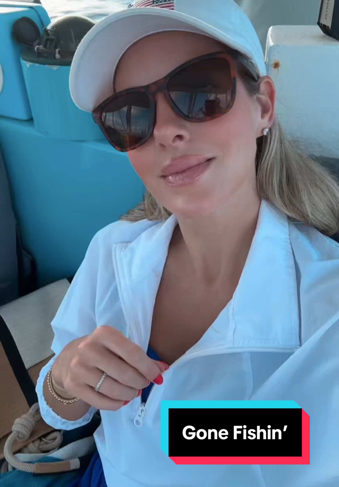 #fishing in #keywest #fishinglife #vacation #vacationmode #vacations #vacationoutfits #fyp #fypシ #fypage #fypシ゚viral #fyppppppppppppppppppppppp 