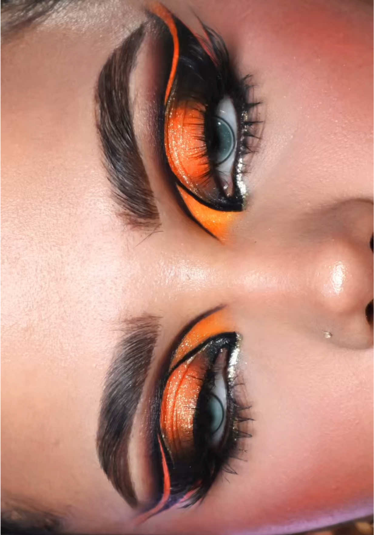 El poder del maquillaje ❤️‍🔥 #makeup #makeuptransformation #makeuptransition #makeup 