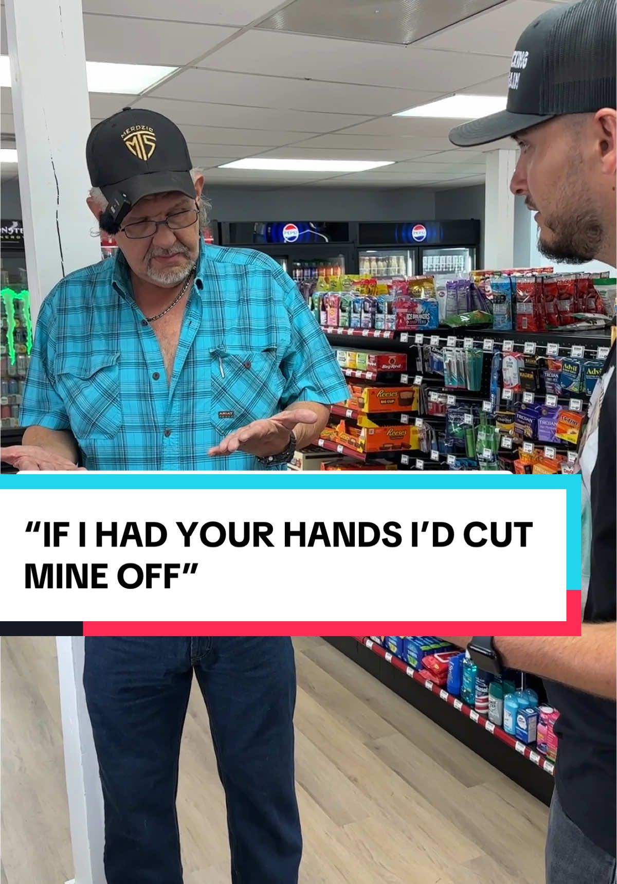 “If I had your hands I’d cut mine off” ✂️🤚🏼 @Robert Boblitt @Joe Samaan #trucking #softhands #cdldriver #semitruck #cdl #trucker #truckdriver #usa #oldschool 