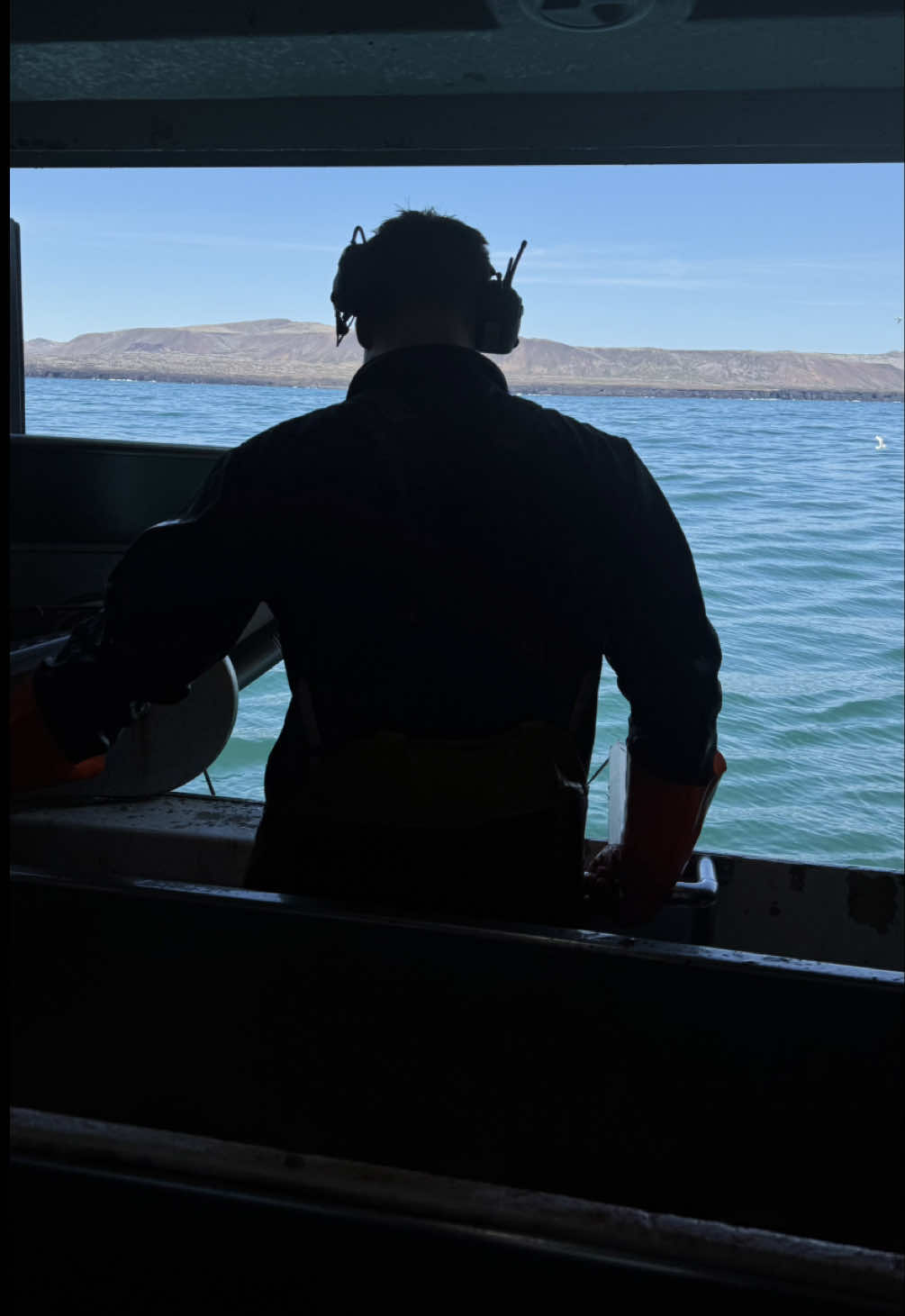 Summertime fishing #longline #commercialfishing #pov 
