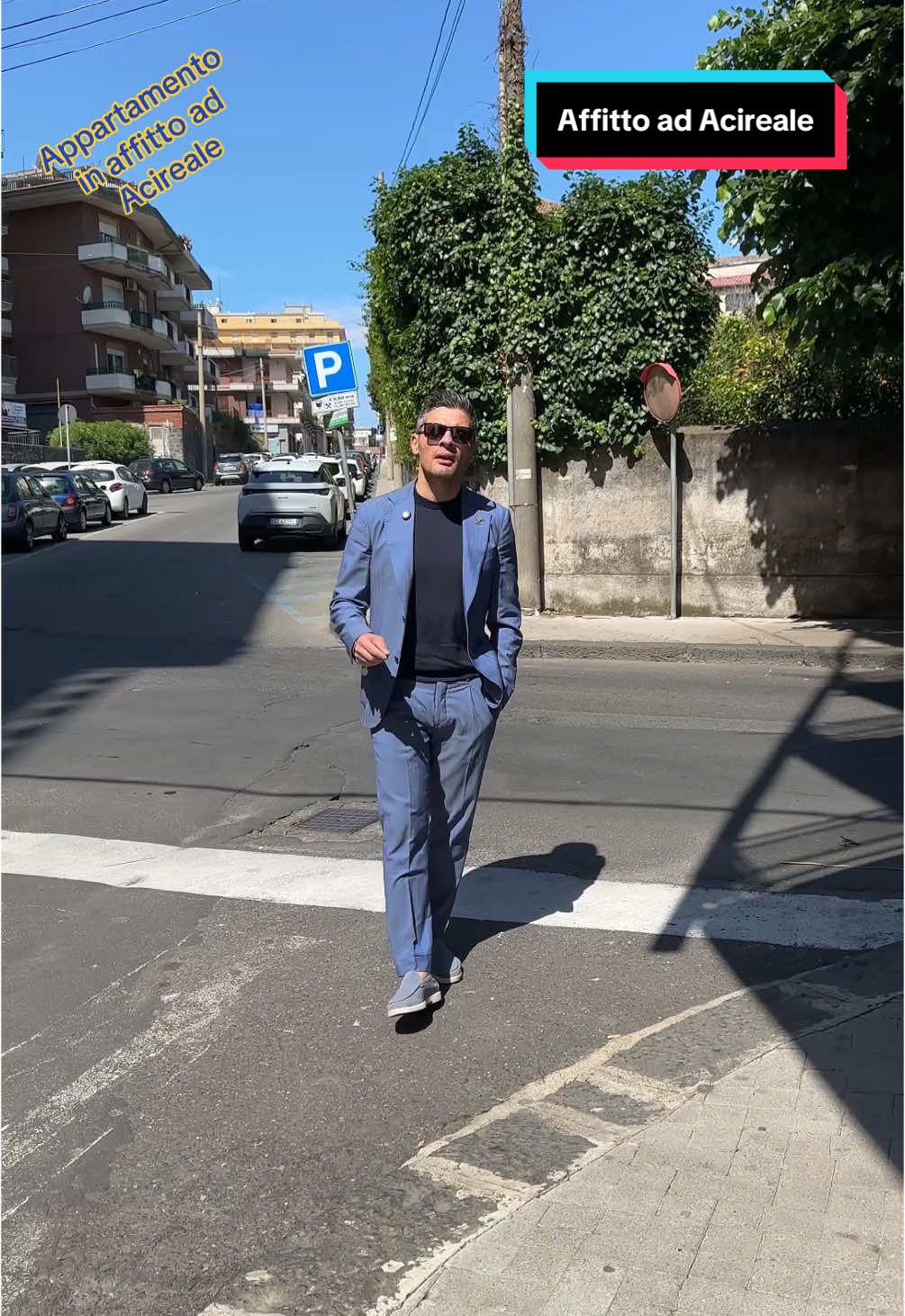 📍 Viale Regina Margherita – Acireale 🚨 È raro trovare un’occasione così, e quando capita… chi prima arriva, meglio alloggia! ✅ Appartamento in ottime condizioni ✅ Zona servitissima, a due passi da tutto ✅ Solo 500 euro al mese ✅ Ideale per single, coppie o piccoli nuclei familiari 📦 È già libero e pronto da abitare. 👉 Ad Acireale non è semplice trovare una casa così, a questo prezzo. Se ti piace, muoviti ora: domani potrebbe essere già andata! 📲 Scrivimi in DM oppure vai su www.venderecasacireale.it ⏳ Non resta fermo a lungo, garantito. #SalvoBruno #agenteimmobiliare #vitadaagenteimmobiliare #lacquirentetelotrovoio #senzafrettasenzasosta