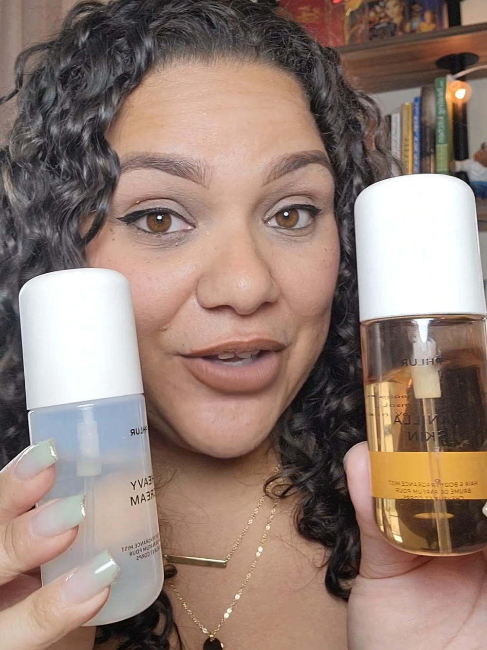 The Phlur Vanilla Skin body & hair mist is something serious! Talk about turning heads! 😍 #fyp #ismellgood #phlur 