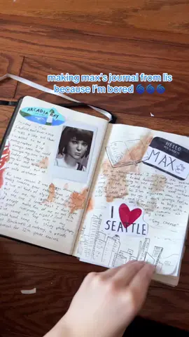 99% accurate and I drew and printed everything!!! this is only 24hrs of work 😓😓 and I haven’t even gotten to october 7 yet @Life is Strange #lifeisstrange #maxcaulfield 