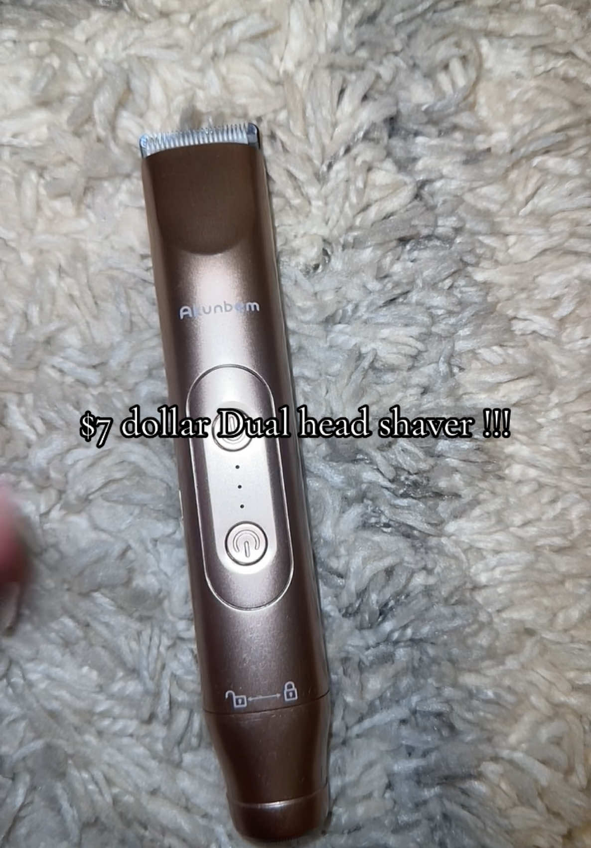 Such a game changer!! #dualheadshaver #shaver #bikinishaver #ladiesoftiktok  #necessities 