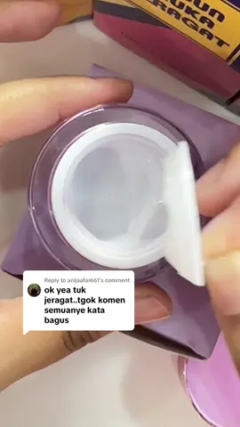 Replying to @anijaafar661 Ramai repeat order, KRIM JERAGAT BOLEH PUDAR JERAGAT! Harga promo tengah jalan, stock limited! Masuk live sekarang. #ToyaSkincare  #ToyaUntukJeragat  #JeragatPudar  #RawatJeragat  #SkincareJeragat  #KulitCantik  #SkincareMalaysia  #ToyaReview  #fyp  #foryoupage  #viralvideo  #jeragat #masalahkulit #kulitkusam #wanita40an #tipsawetmuda #skincare40an #kulitcantik #rawatjeragat #kulitsihat #jeragatdegil #ubatjeragat #produkhalal #produkmalaysia #fypmalaysia #viralmalaysia  #krim  #krimjeragat 
