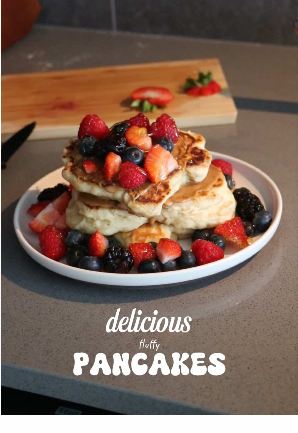 Replying to @Carolina Fabbri  The best fluffy pancakes you’ll ever make 🍒🧁 INGREDIENTS:  ½ tablespoons freshly squeezed lemon juice (or orange juice) ½ cups + 6 tablespoons milk ¼ cup sour cream, at room temperature ½ teaspoon vanilla extract 1 ½ tablespoon melted butter 1 cup all-purpose flour 1 tablespoon baking powder ¼ teaspoon fine sea salt 1 tablespoon organic cane sugar Optional: 1 to 2 scoops of protein powder INSTRUCTIONS: 1. In a bowl, mix all your wet ingredients: lemon juice, milk, sour cream, vanilla extract, and melted butter. 2. In another bowl, combine the dry ingredients: flour, baking powder, sea salt, and cane sugar. 3. Pour the wet into the dry and gently fold everything together with a wooden spoon. Don’t over mix, just until it comes together. 4. Let the batter rest for 10 minutes. This helps it thicken and makes the pancakes extra fluffy. 5. Heat a pan over medium heat and add a little oil. 6. Scoop about ⅓ cup of batter per pancake into the pan. Cook for around 2 minutes, then flip and cook for 2 more. (Try not to flip back and forth, that’s how you lose the fluff!) 7. Top with your favorite fruits or whatever you’re feeling, and that’s it! 💛 Disclaimer: This recipe isn’t originally mine, I found it online and made a few tweaks to fit my taste. All credit goes to @Nisha Vora for the original version! 🥰
