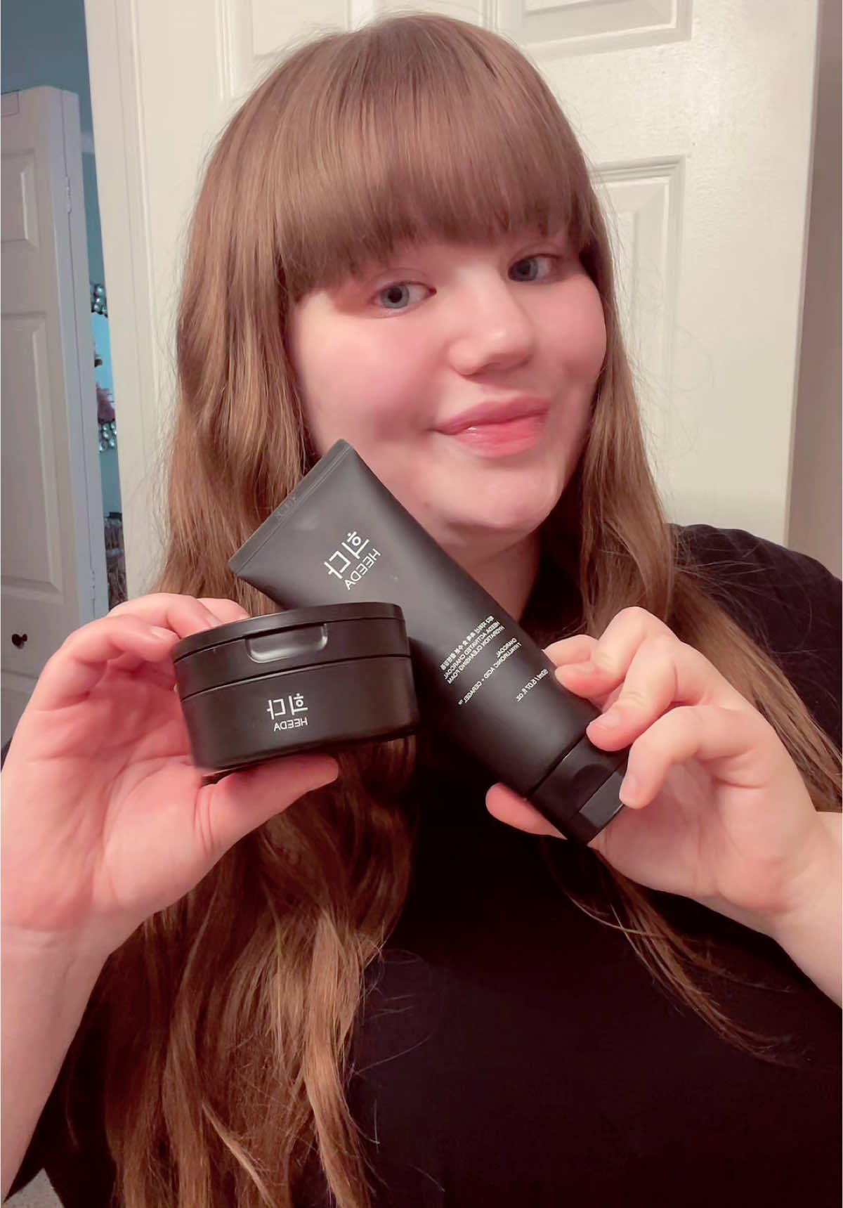 @HEEDA US charcoal cleansing duo🖤 #heeda #cleansingbalm #cleanser #foamingcleanser #heedacharcoalcleansingbalm #heedacharcoalcleansingfoam #tiktokshop #skincare #skincaretips #skincareroutine #nighttimeroutine #doublecleanse #fyp #foryoupage 