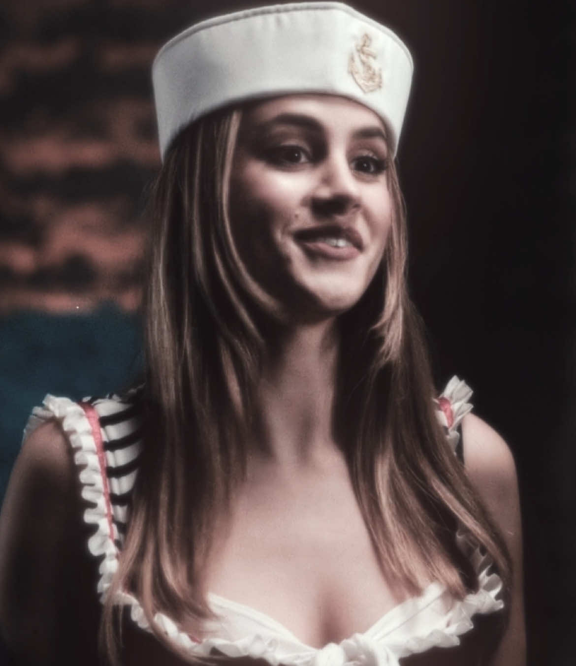 emily in overcompensating. #fyp #edits #aestheticedits #overcompensating #overcompensatingedit #nellverlaque #nellverlaqueedit #amazonprime #imboycrzy 