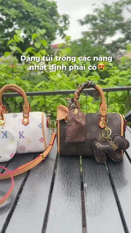 Các nàng đã sở hữu em nó chưa??? Còn chờ gì nữa mà ko chốt luôn. #tuixach #tuideocheo #tuixachnu #tui #tuixachquangchau #tuiquangchau #flypシ #zulychuyentui 