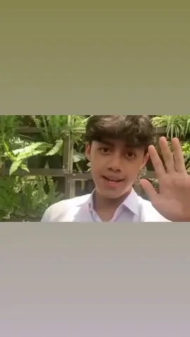 ternyata nama kamu fattan, hallo fattan, kenalin aku perempuan yang sering ketemu kamu di jalan pulang. saking seringnya kita ketemu di jalan, aku sampai kepikiran pengen kenalan langsung sama kamu (pokoknya aku udah niat banget pengen nyapa kamu biar kita ga cuma papasan aja tapi bisa saling sapa sapaan juga di jalan) sekarang aku udah tau nama kamu siapa, karena sebelumnya aku cuma bisa ngenalin motor kamu dan kamu, tapi tanpa tau siapa nama kamu (kamu mau tau ga, aku sampai hapal plat nomor motor kamu). tapi sekarang aku sedih, tan. karena setelah aku tau nama kamu, kamunya udah gaada disini (aku tau nama kamu, tapi itu bersamaan dengan kabar kepergian kamu). ini kita udah ga akan bisa papasan di jalan lagi ya, fattan? aku udah gabakal tiba tiba seneng sambil bilang 