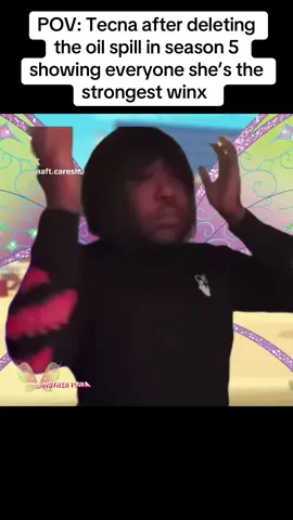 BLOOM MAD IN THE BACK 😭 #fypシ #winxclub #winx #tecnawinx #viral 