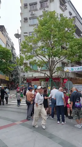 ngày mới chúc cả nhà mình yêu luôn vui vẻ mạnh khỏe an lành nhé 