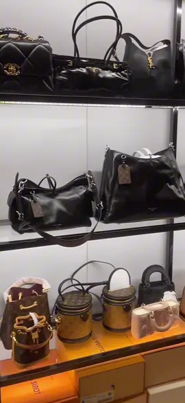 Bags collection #luxurylife #designer #beauty #designerbags #louisvuitton #designerhandbags #yppppppppppppppppppppppp 