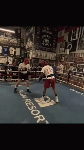 Art ✍️. #boxing🥊 #therapy #fyp #viral #motivation #gym #goviral #footwork #fighter #smooth #clean #boxer #edit #sparring #fighting #knockout #war 